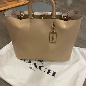Coach 1941 Rogue Tote Beechwood